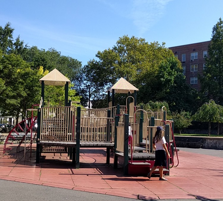 newtown-playground-photo